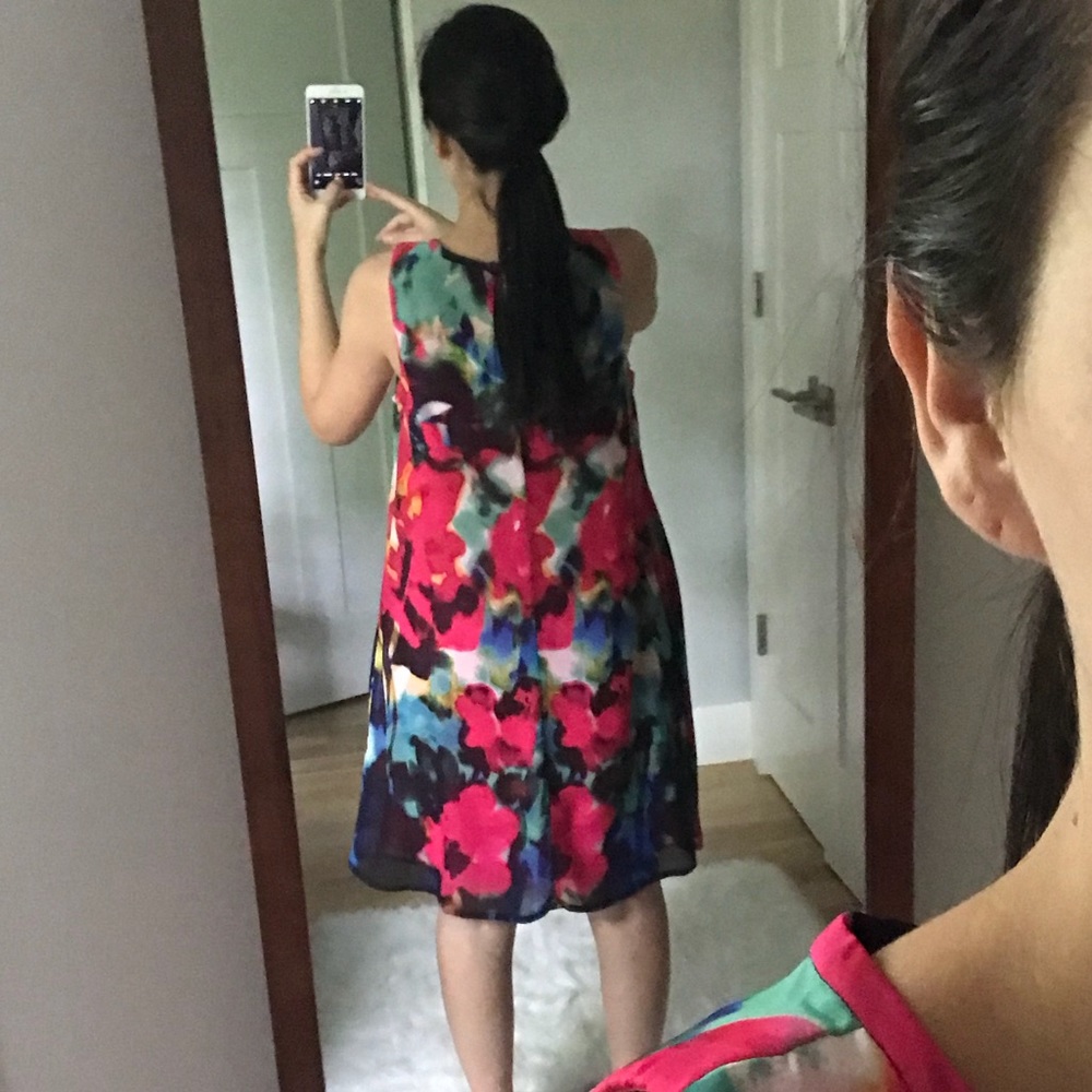 Colorful dress - Picture 2 of 6